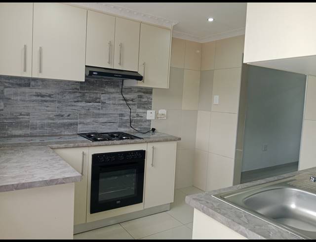 2 BEDROOM HOUSE FOR SALE IN NORTHDALE